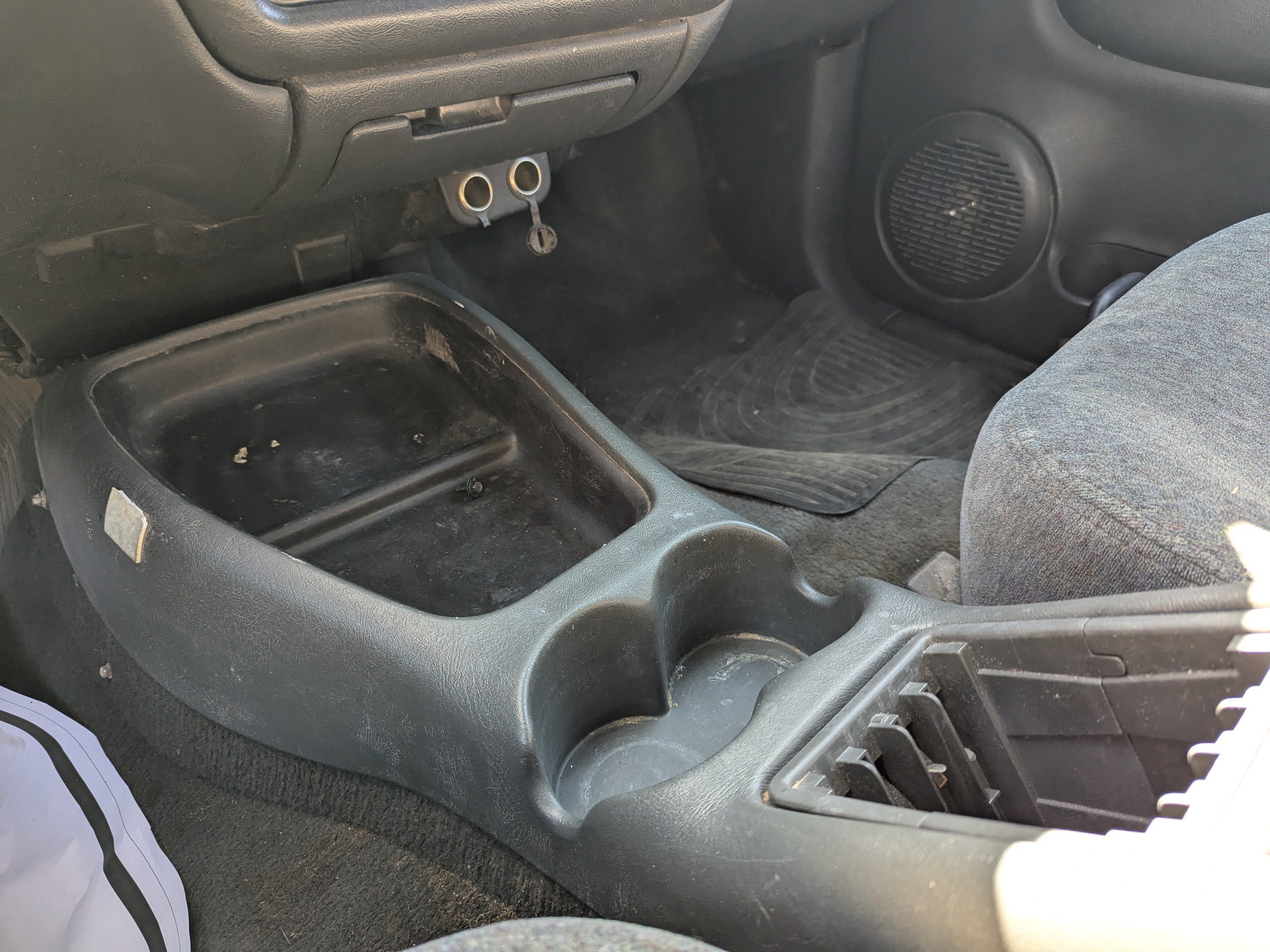 Used 1998 Chevrolet Blazer LS w/ Preferred Equipment Group AWD/4WD image 19