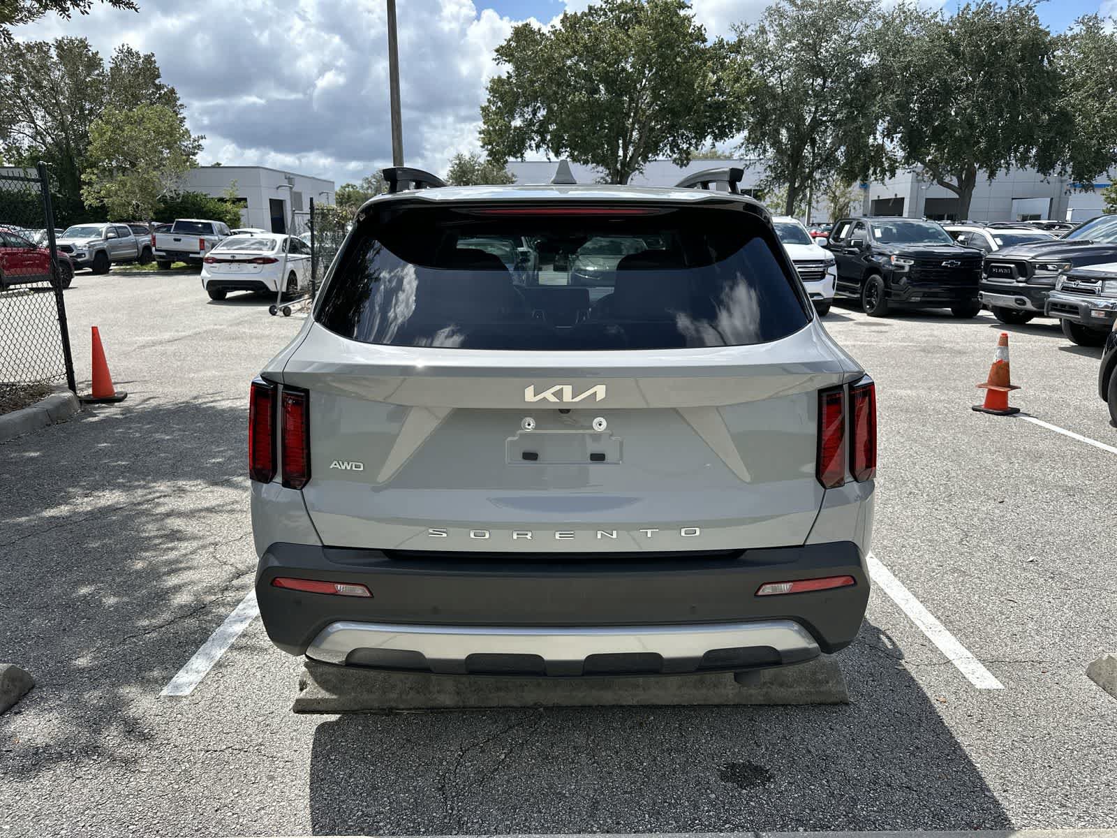 Used 2022 Kia Sorento X-Line EX AWD/4WD image 7