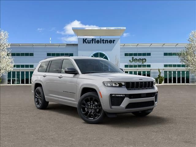 New 2026 Jeep Grand Cherokee L Limited AWD/4WD image 5