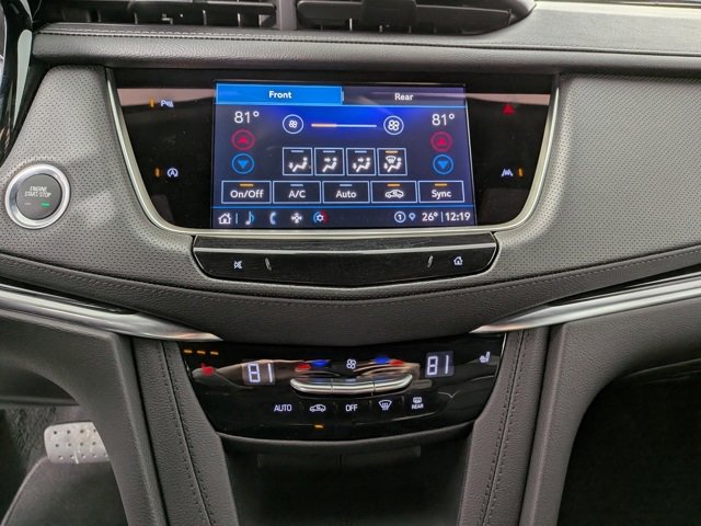 Certified 2025 Cadillac XT6 Luxury image 23