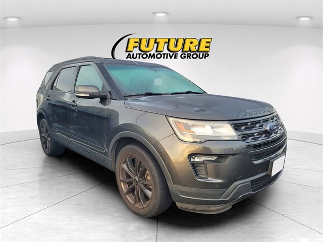Used 2018 Ford Explorer XLT w/ Equipment Group 202A image 1