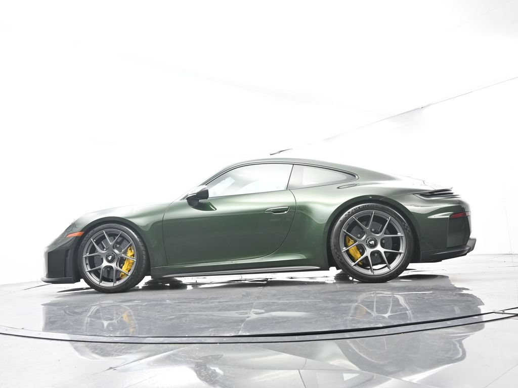 Certified 2026 Porsche 911 GT3 RWD image 48