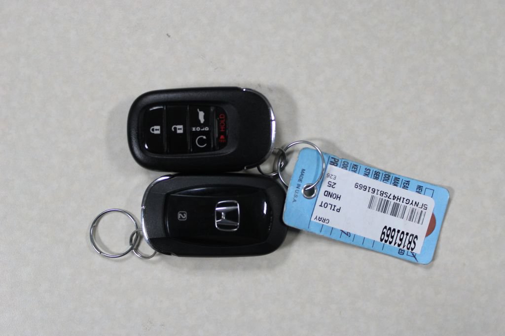 Certified 2025 Honda Pilot EX-L image 37