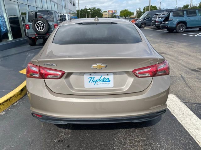 Used 2022 Chevrolet Malibu LT w/ Leather Package FWD image 8