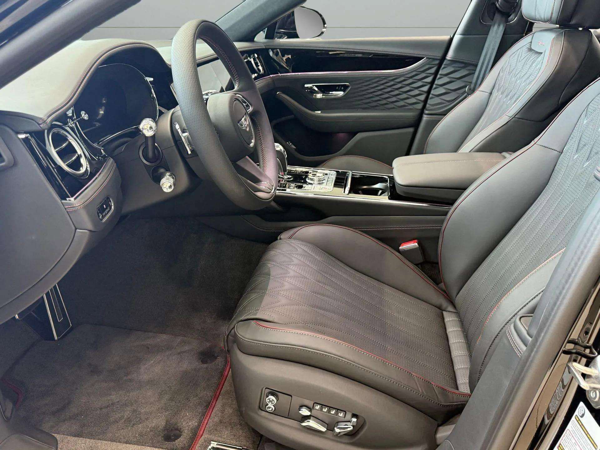 New 2026 Bentley Flying Spur Plug-In Hybrid AWD/4WD image 36