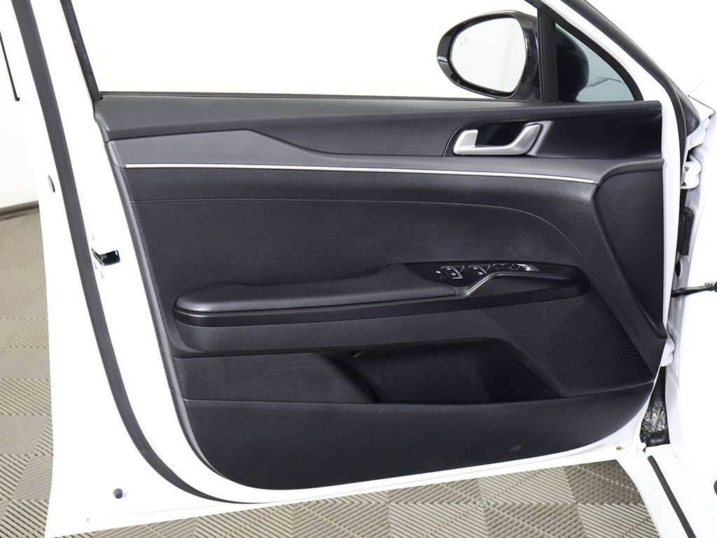 Used 2022 Kia K5 GT-Line w/ GT-Line Awd Premium Package image 24