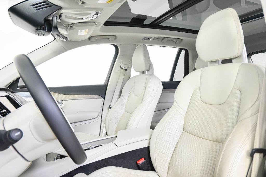 Used 2021 Volvo XC90 T6 Inscription w/ Lounge Package AWD/4WD image 7