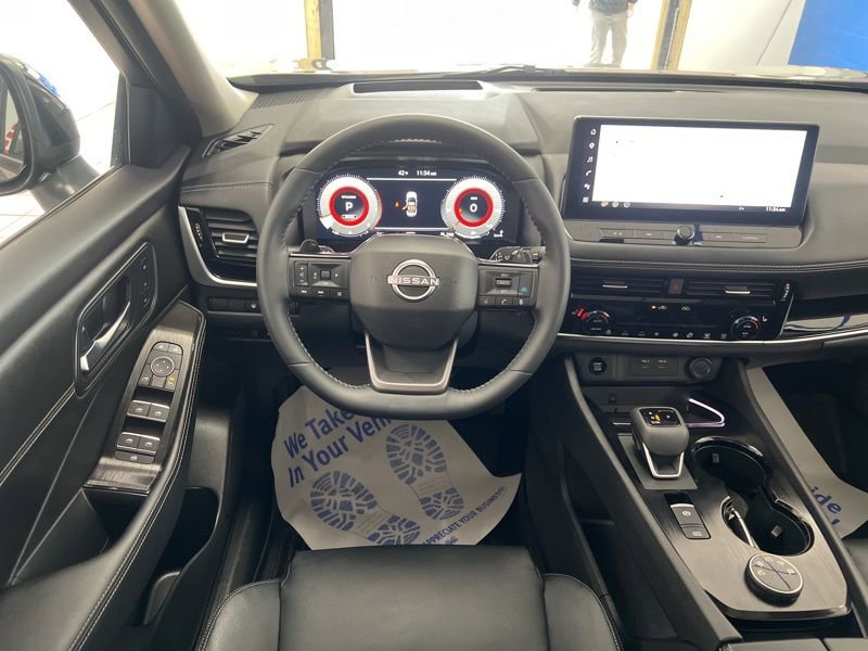 Used 2025 Nissan Rogue SL w/ SL Premium Package AWD/4WD image 33