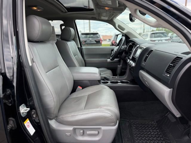 Used 2018 Toyota Sequoia Limited AWD/4WD image 20