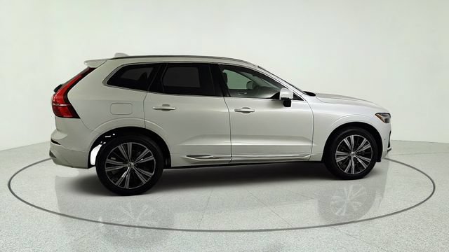 Used 2023 Volvo XC60 B5 Ultimate FWD image 8