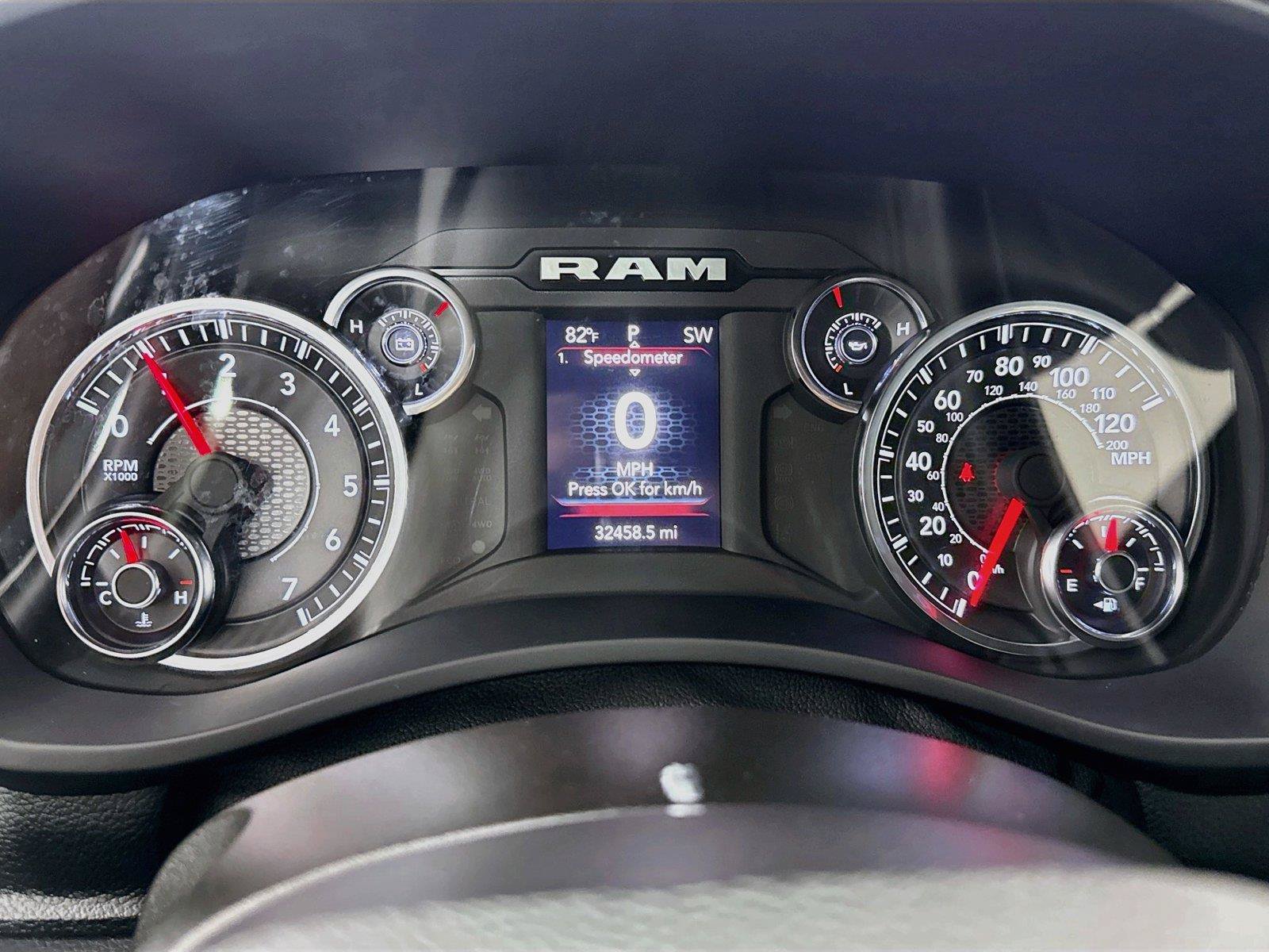 Used 2024 RAM 2500 Big Horn AWD/4WD image 18