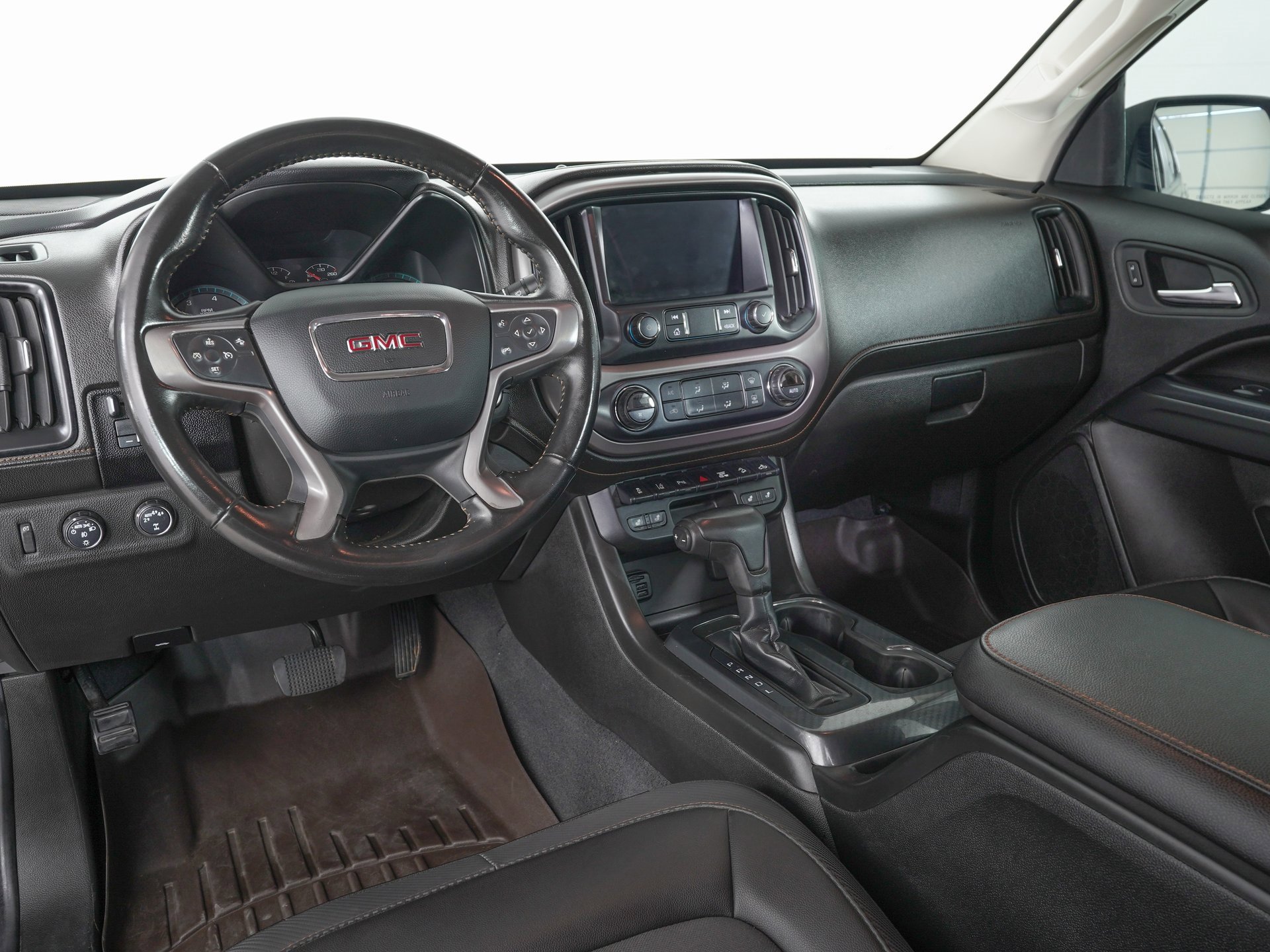 Used 2021 GMC Canyon AT4 w/ Driver Alert Package image 14