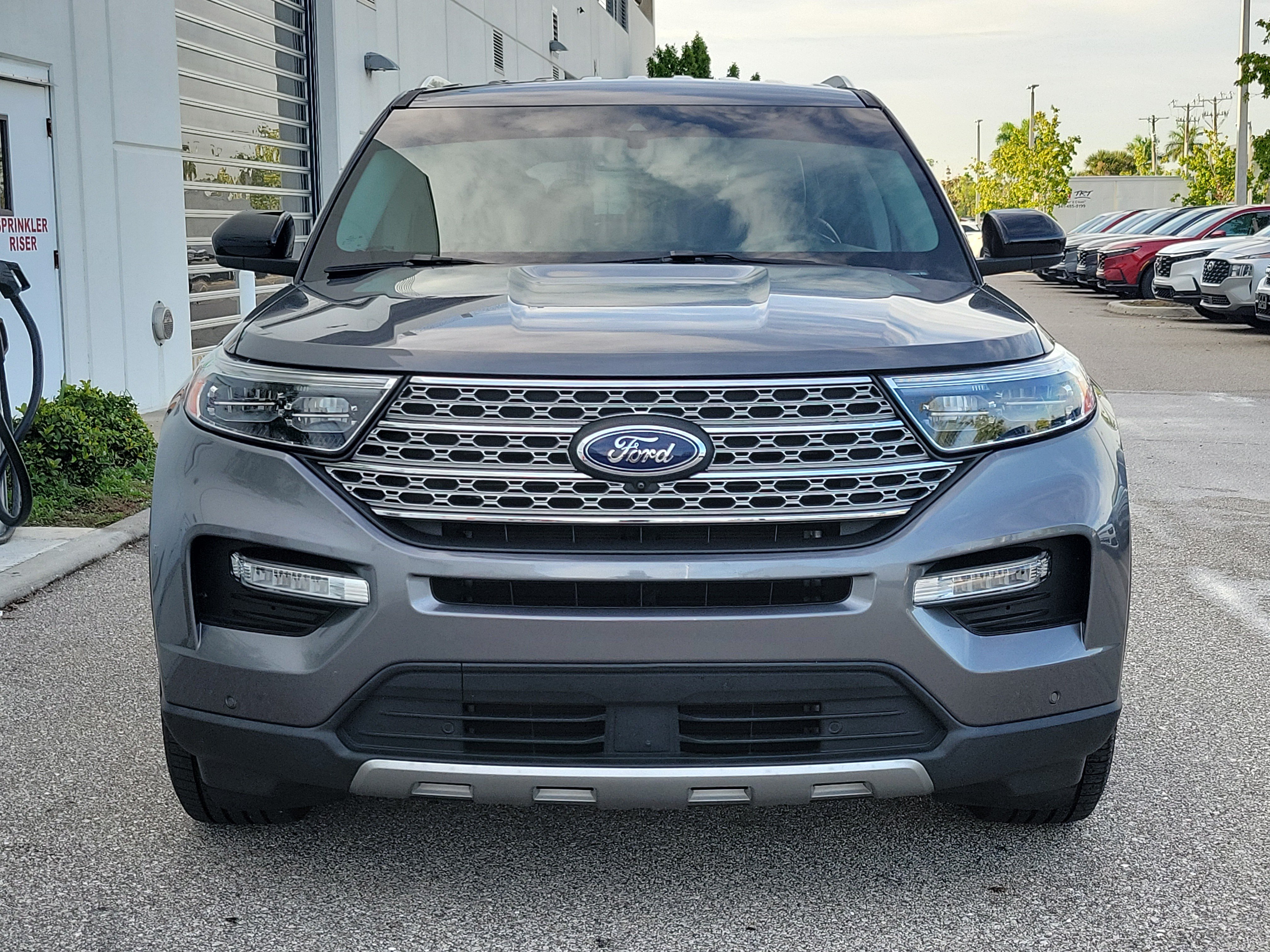 Used 2022 Ford Explorer Limited RWD video 2