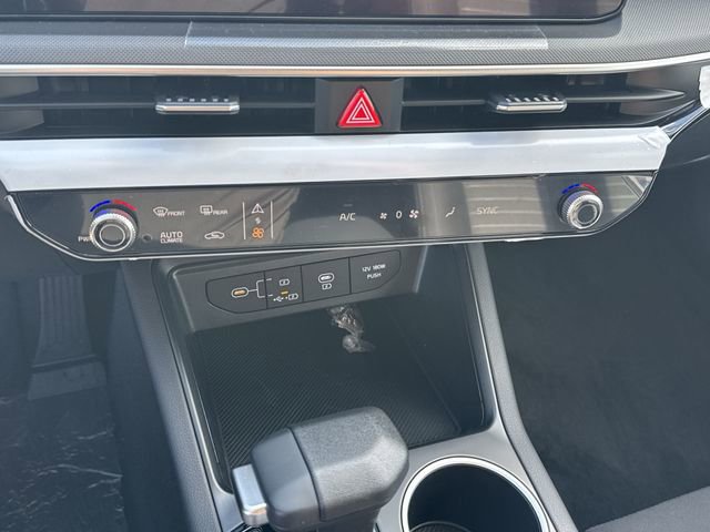 New 2026 Kia K5 LXS FWD image 8