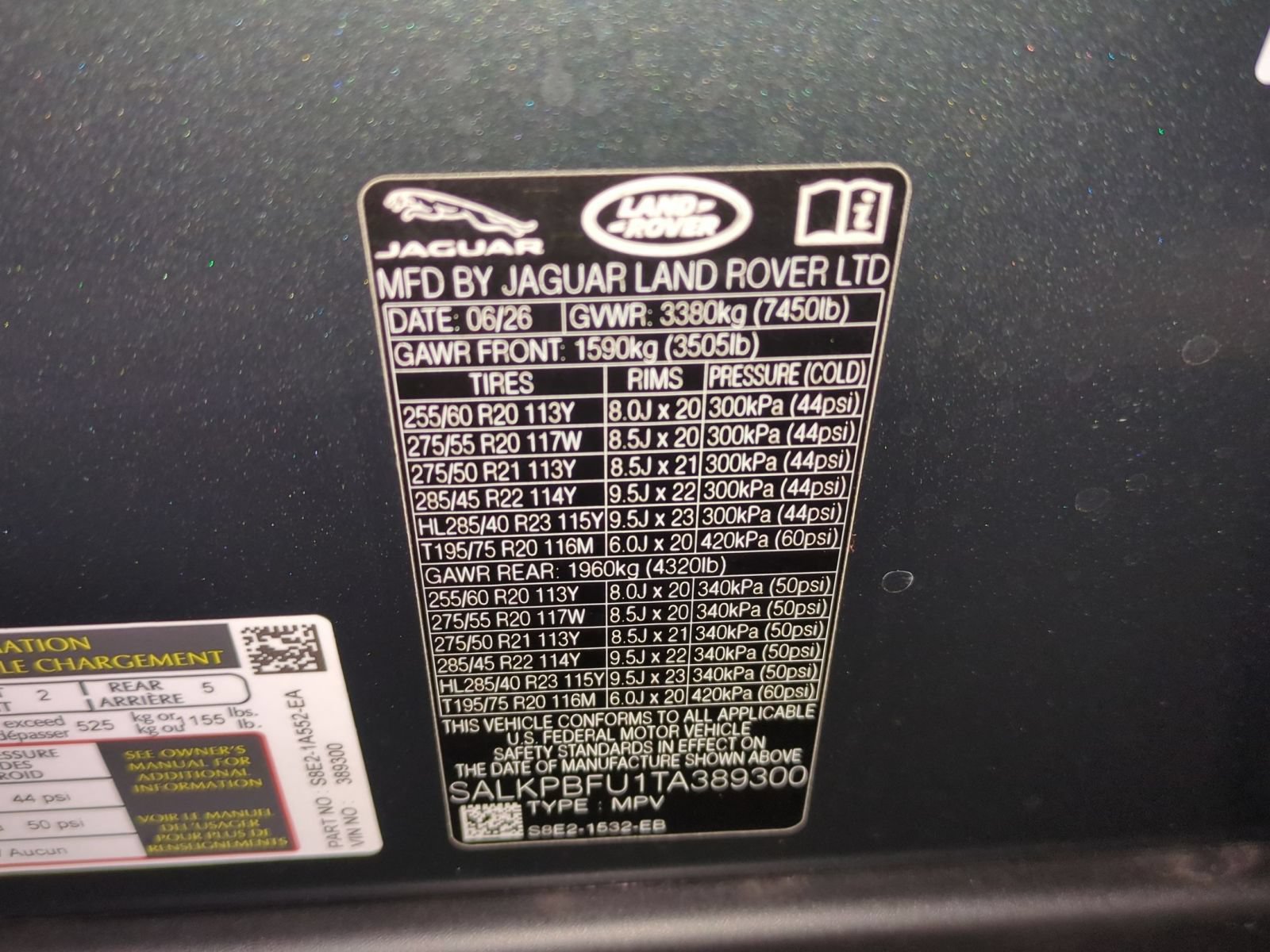 New 2026 Land Rover Range Rover Long Wheelbase SE AWD/4WD image 31