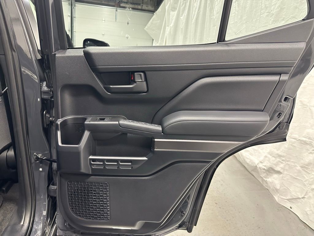 Used 2025 Toyota 4Runner TRD Off-Road image 48