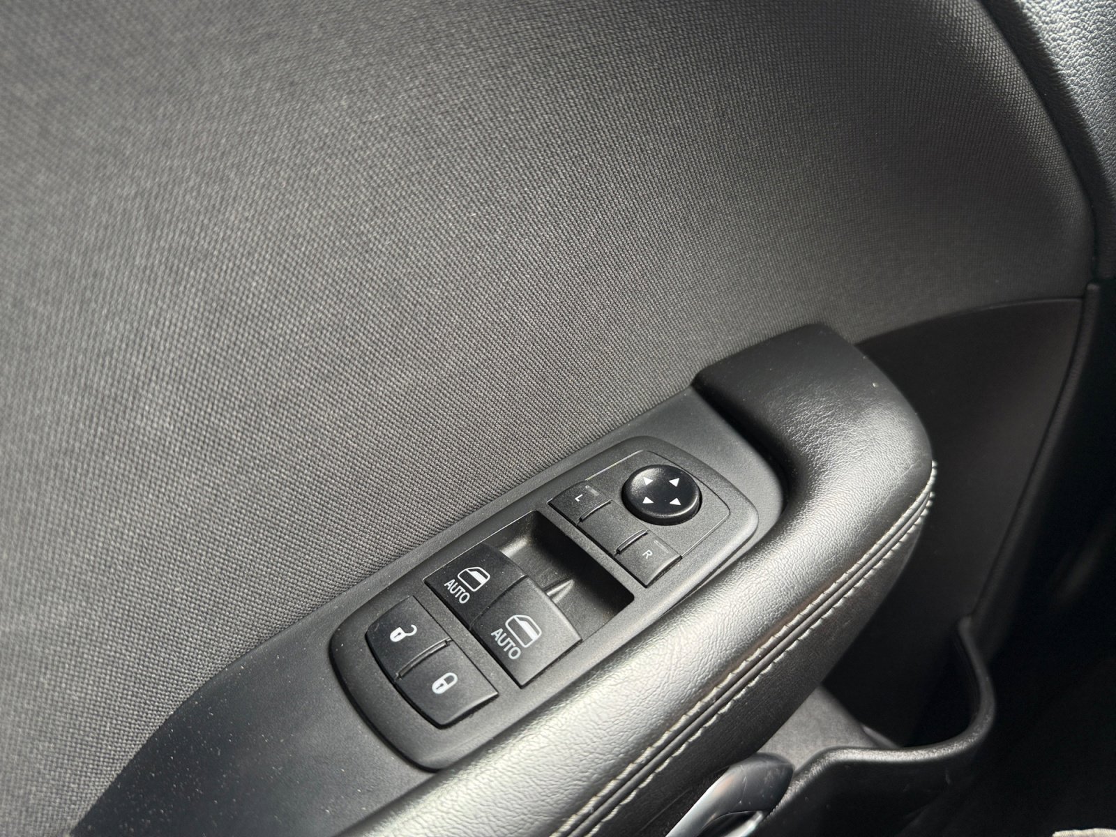Used 2019 Dodge Challenger R/T image 18