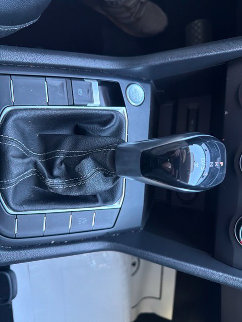 Used 2022 Volkswagen Taos SE FWD image 35