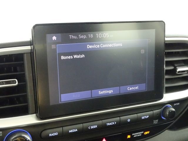 Used 2024 Hyundai Venue SEL FWD image 30