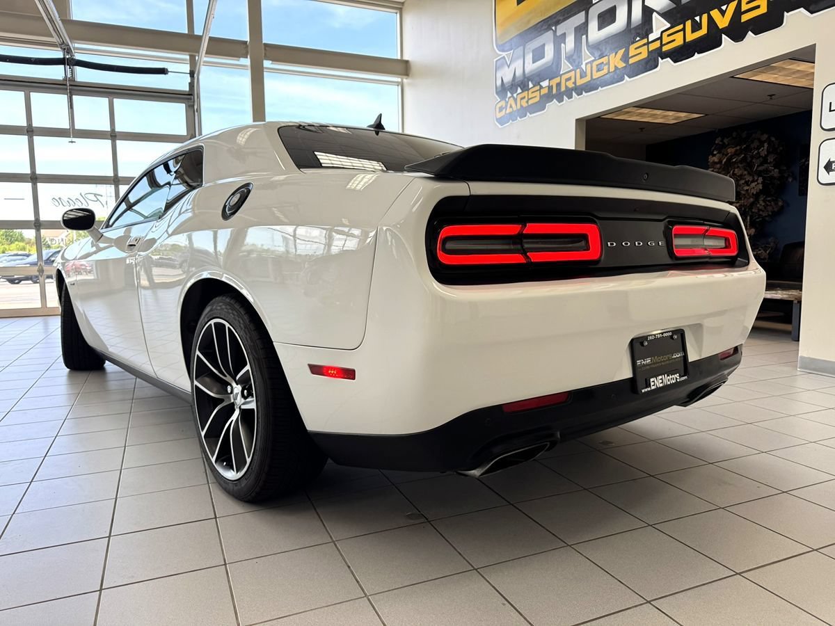 Used 2018 Dodge Challenger R/T Plus RWD image 43