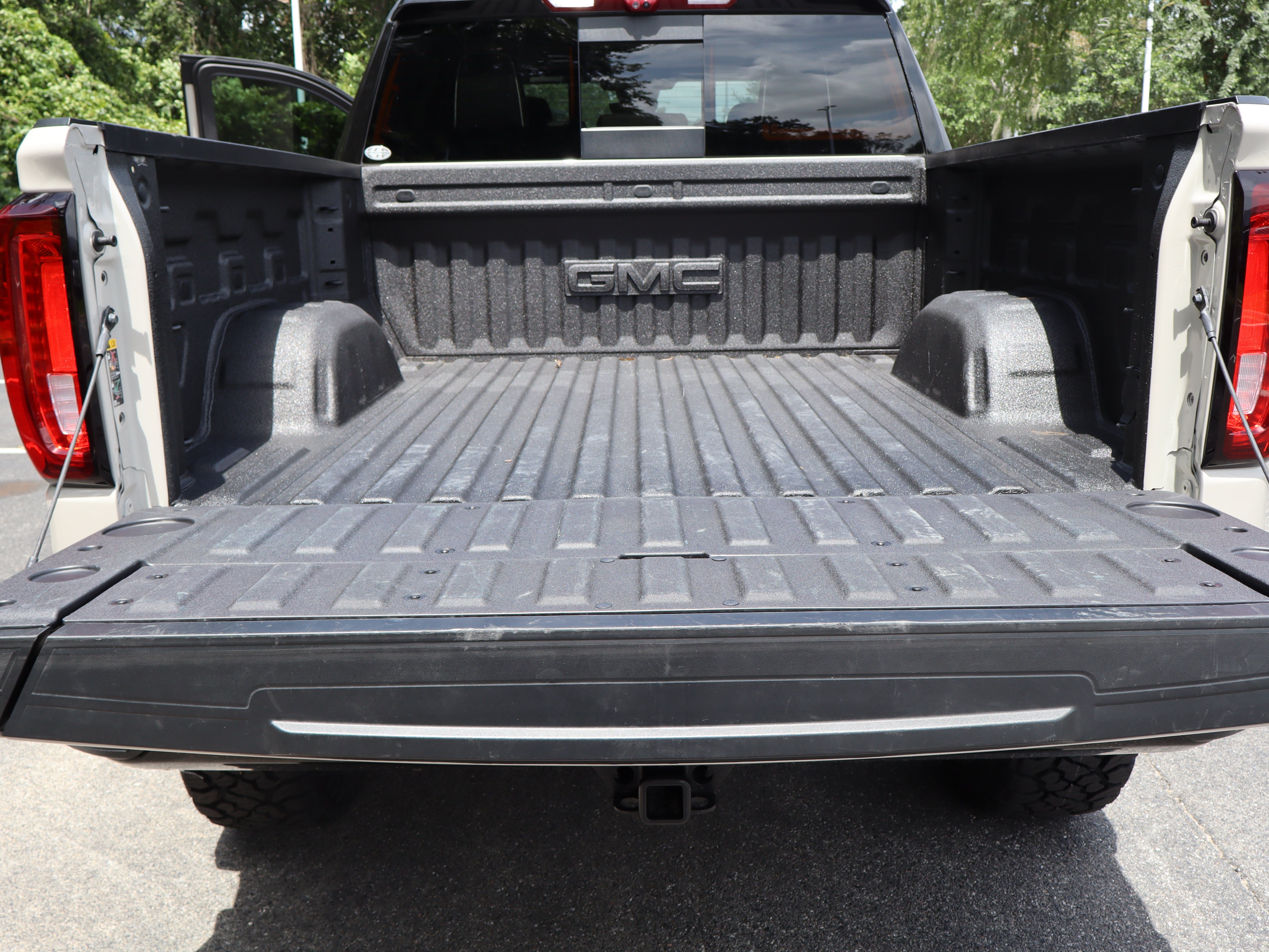Used 2026 GMC Sierra 1500 AT4X AWD/4WD image 58
