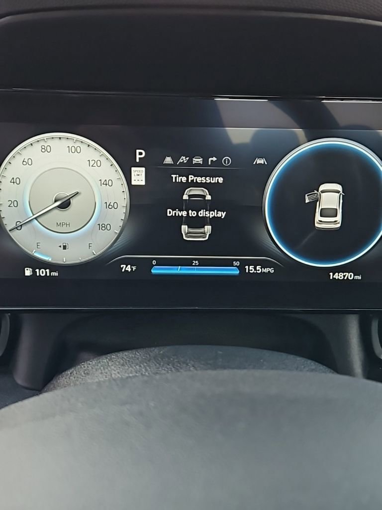 Used 2024 Hyundai Elantra N FWD image 18