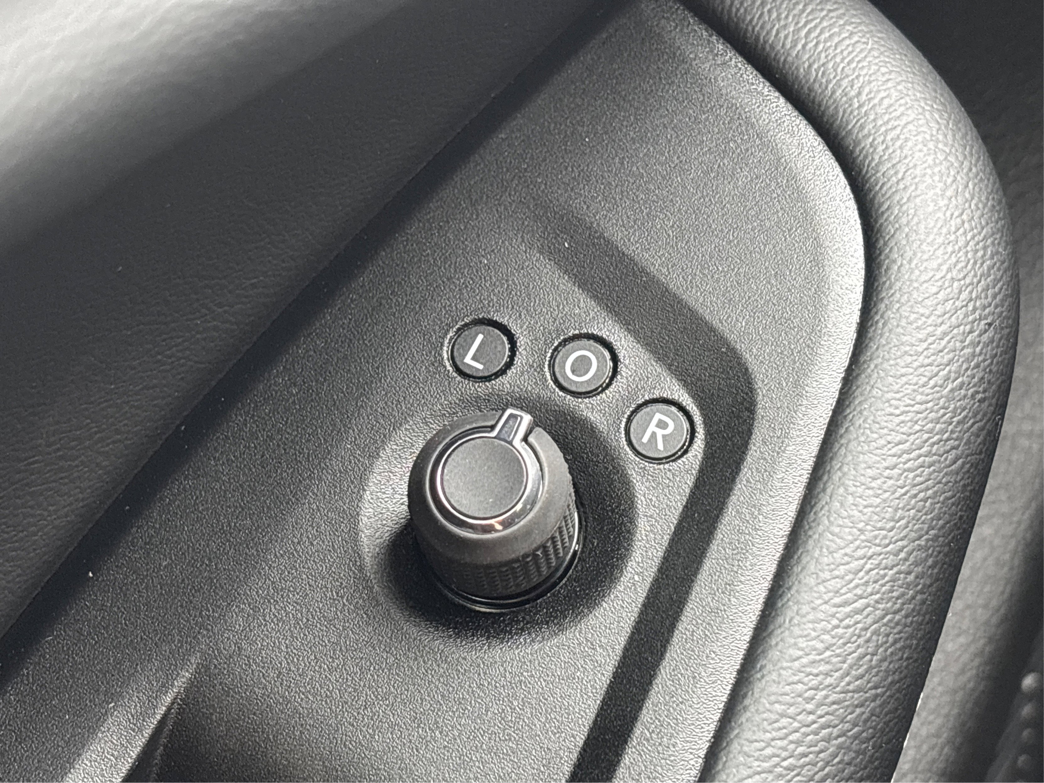 New 2025 Jeep Grand Cherokee Limited image 57