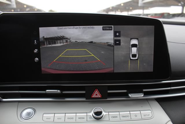 Used 2024 Hyundai Elantra Limited FWD image 26