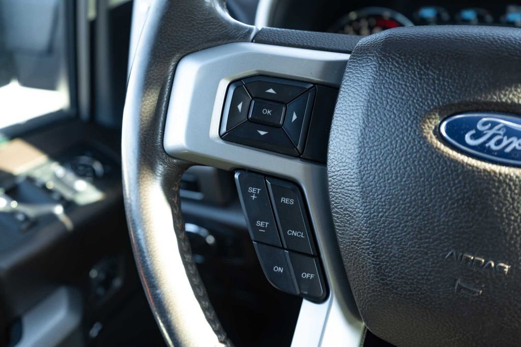 Used 2019 Ford F150 King Ranch w/ Equipment Group 601A Luxury RWD image 21