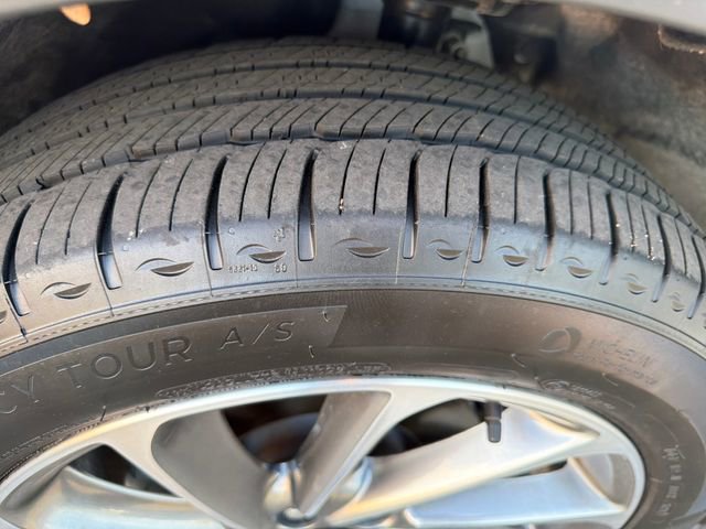 Certified 2024 Lincoln Corsair AWD w/ Equipment Group 101A image 32
