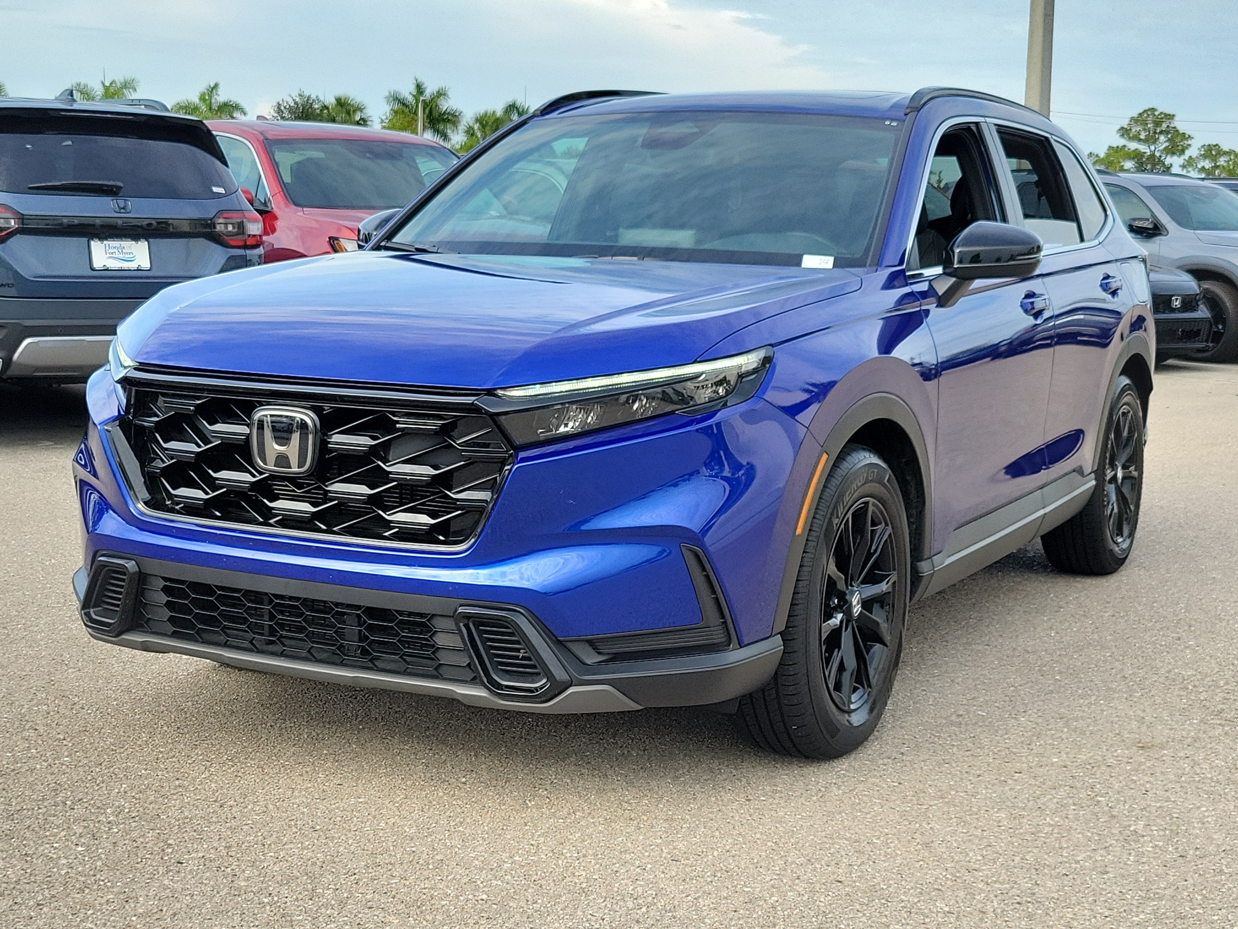 Used 2025 Honda CR-V Sport video 3