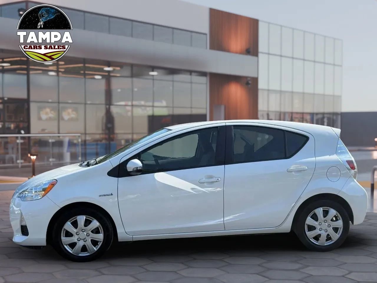 Used 2012 Toyota Prius C One FWD image 8