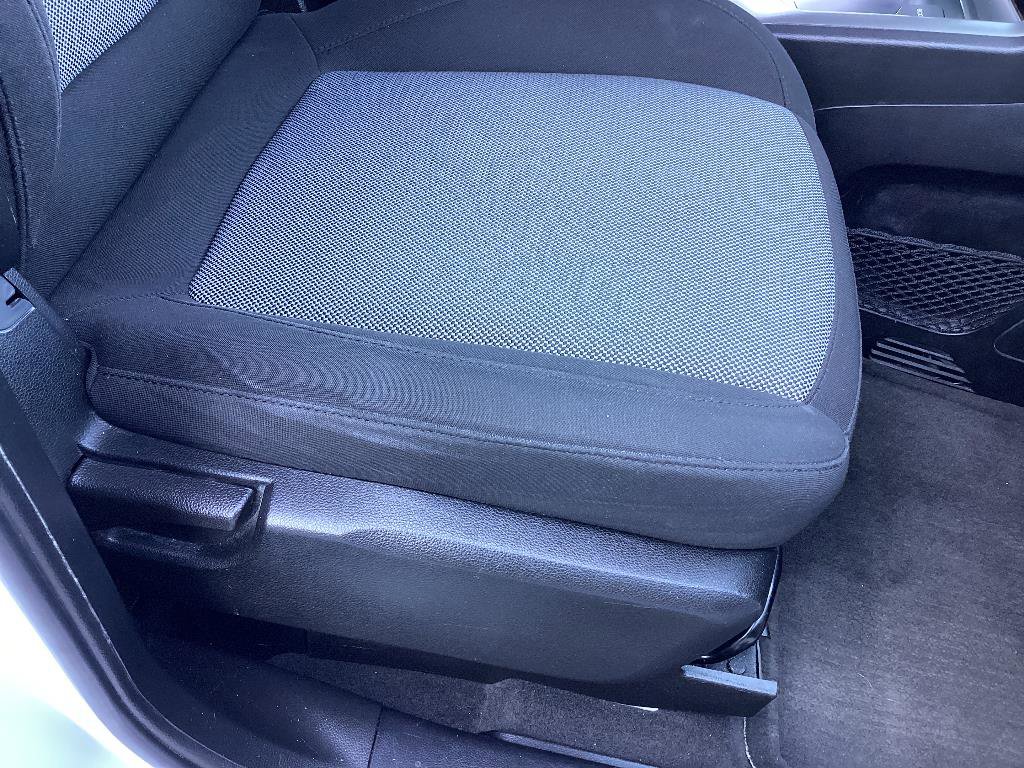 Used 2014 Chevrolet Captiva Sport LS FWD image 17