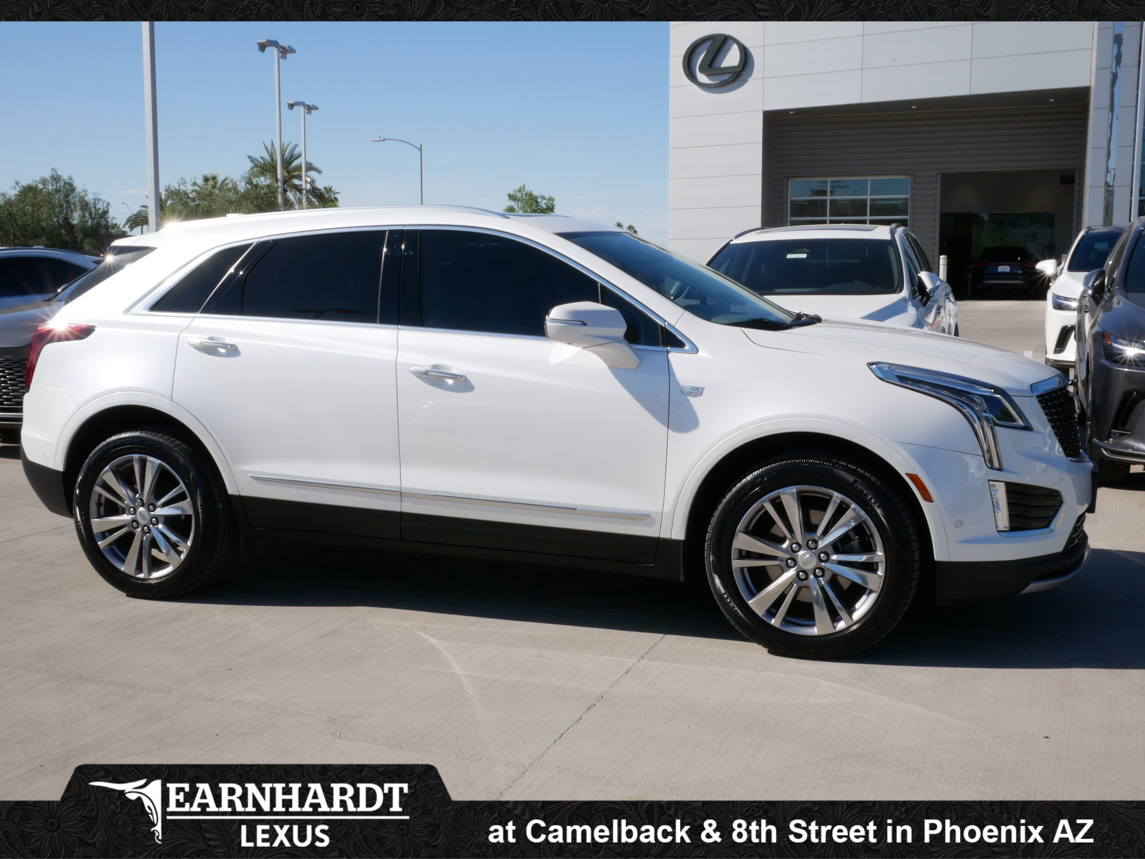 Used 2024 Cadillac XT5 Premium Luxury w/ Technology Package image 13