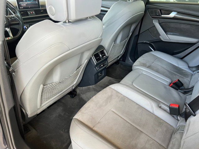 Used 2018 Audi SQ5 Premium Plus w/ Navigation Package AWD/4WD image 34