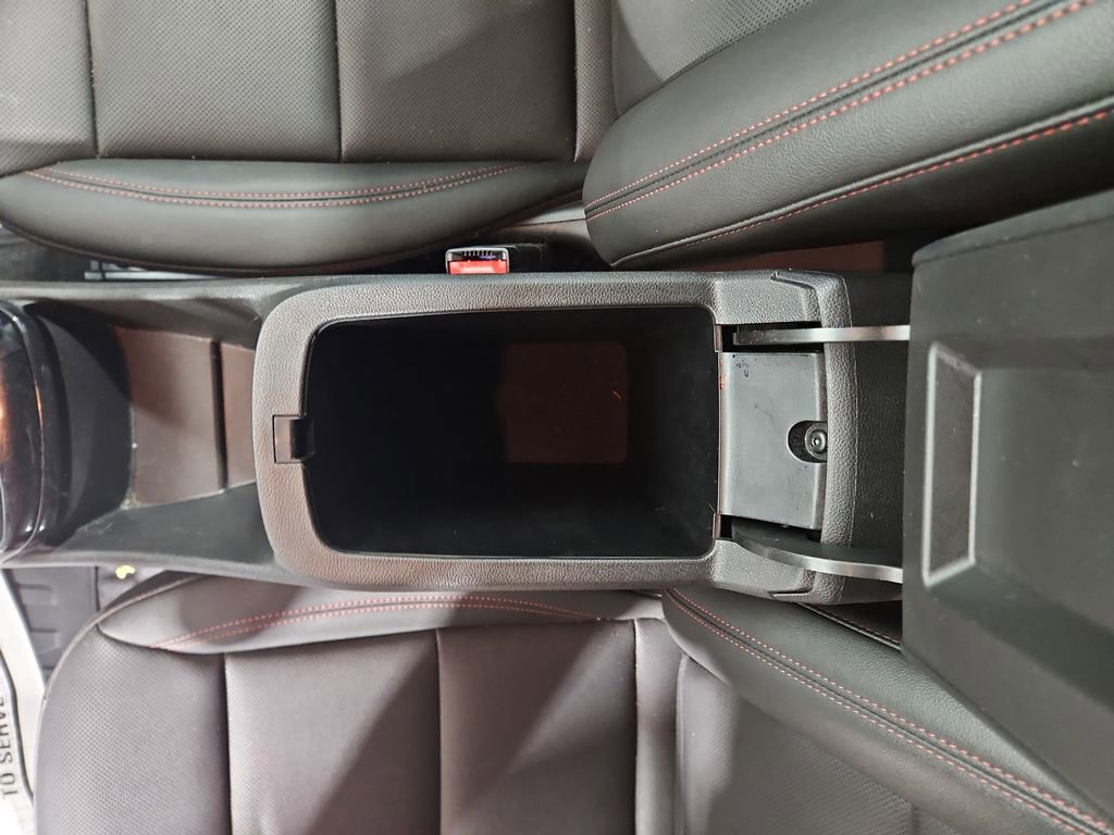 Used 2025 Chevrolet Trax RS w/ Driver Confidence Package image 25