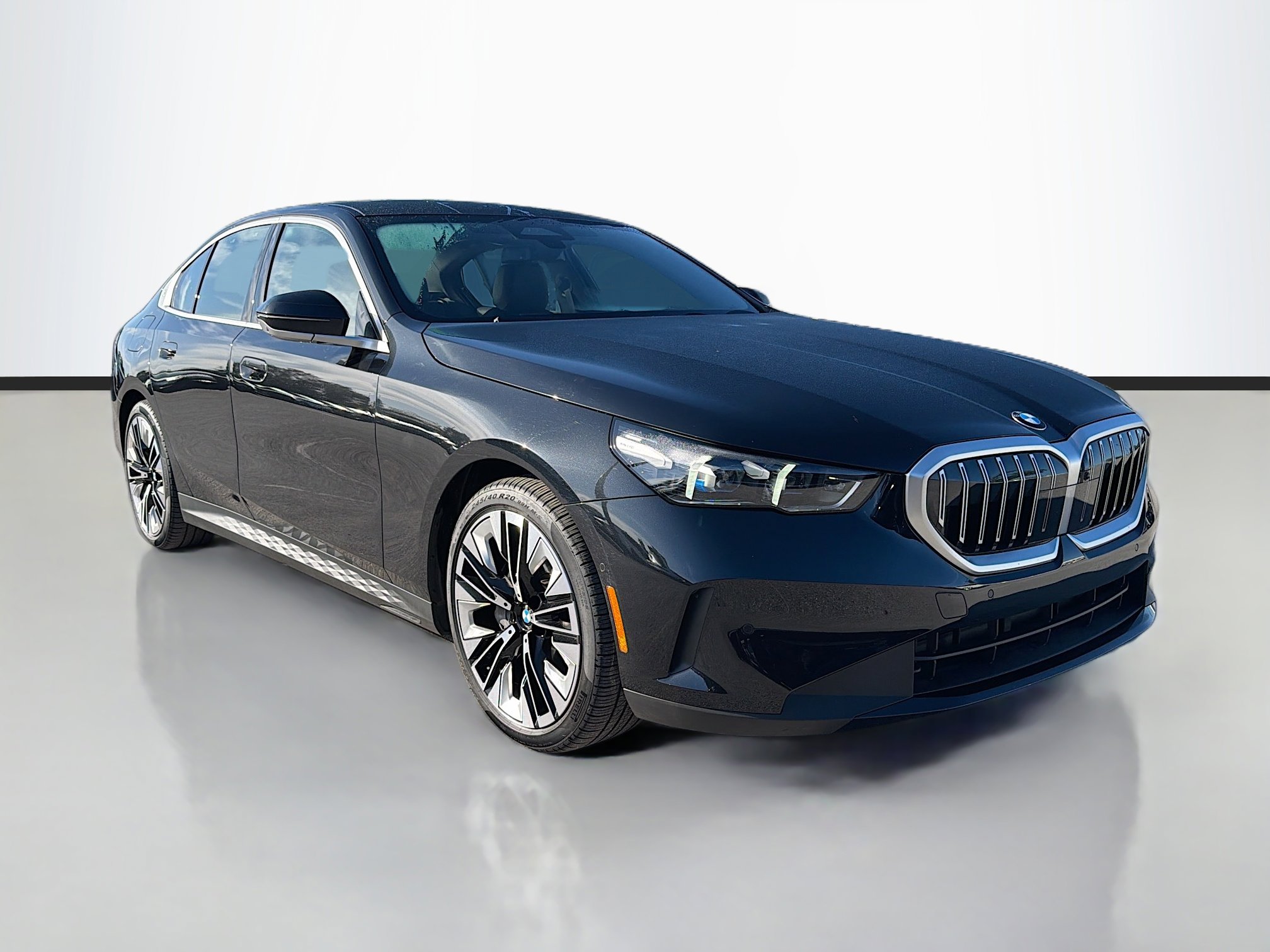 Used 2024 BMW 540i xDrive w/ Executive Package AWD/4WD image 7