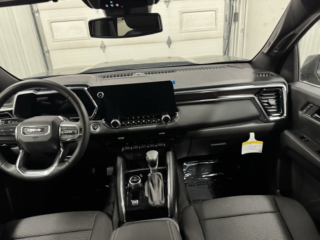 New 2025 GMC Canyon Elevation w/ Convenience Package image 16