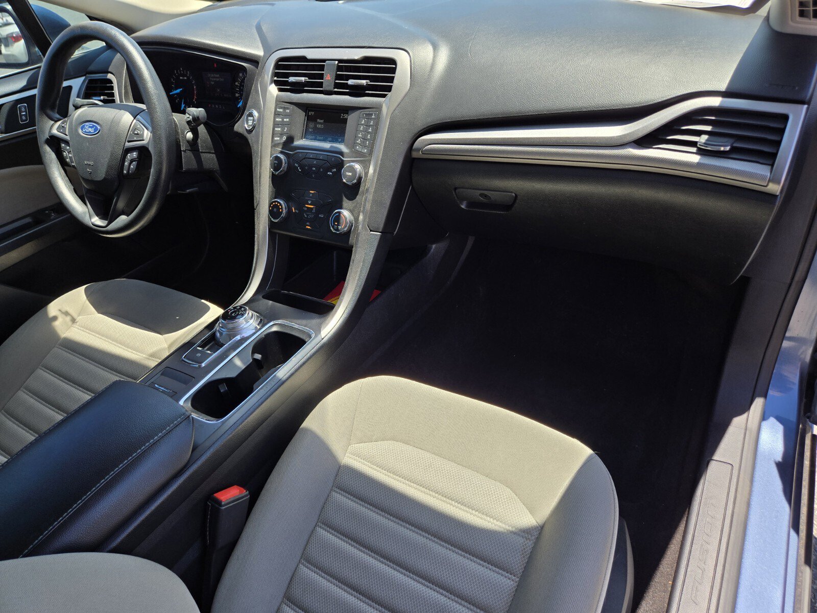 Used 2019 Ford Fusion S FWD image 13