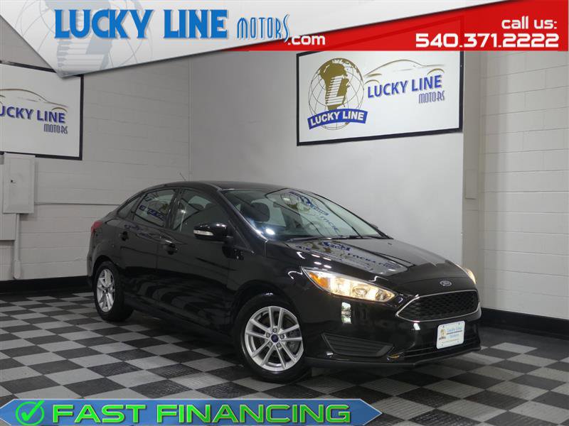 Used 2015 Ford Focus SE w/ SE Cold Weather Package image 1
