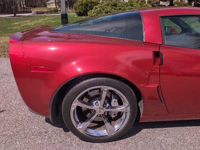 Used 2013 Chevrolet Corvette Grand Sport w/ 3LT Preferred Equipment Group image 10