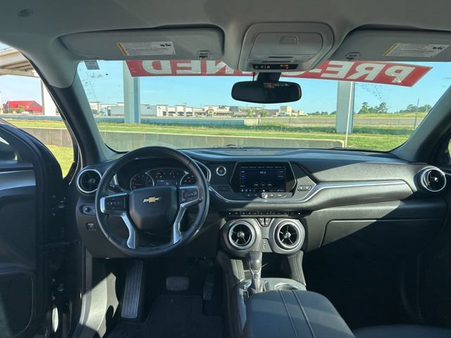Used 2019 Chevrolet Blazer LT FWD image 41