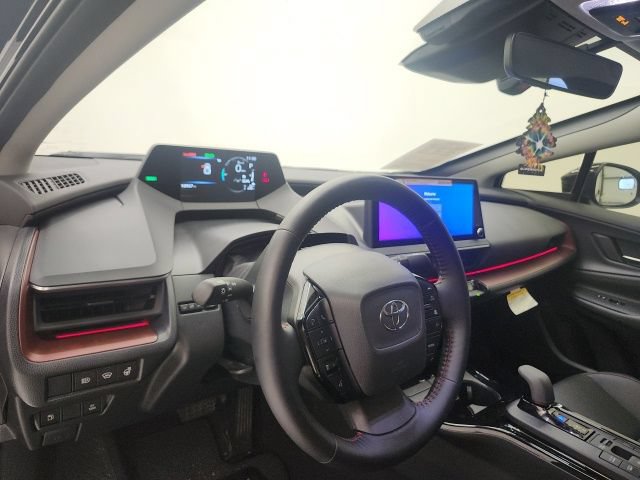 Used 2026 Toyota Prius Plug-In Hybrid FWD image 12