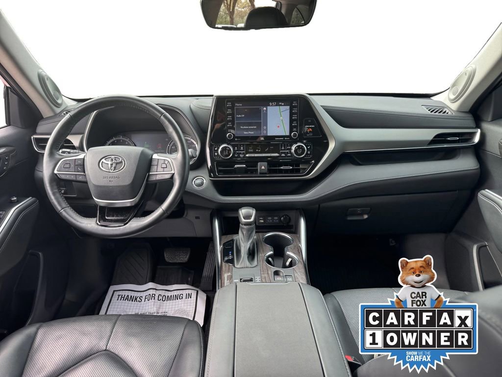 Used 2022 Toyota Highlander Limited image 12