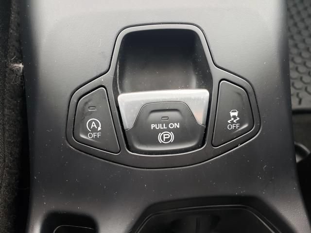 Used 2023 Jeep Renegade Limited w/ Sun/Sound Group AWD/4WD image 20