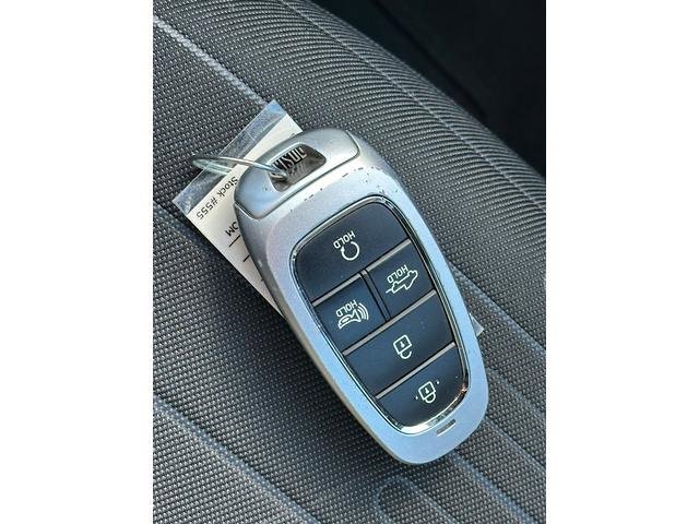 Used 2022 Hyundai Santa Cruz SEL w/ Activity Package image 33