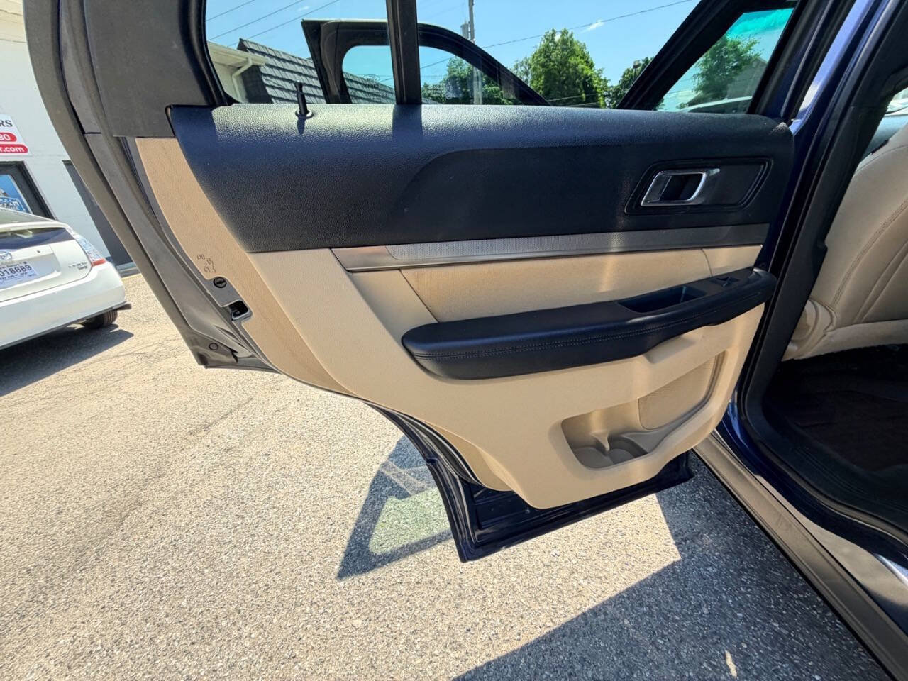 Used 2016 Ford Explorer 4WD image 31