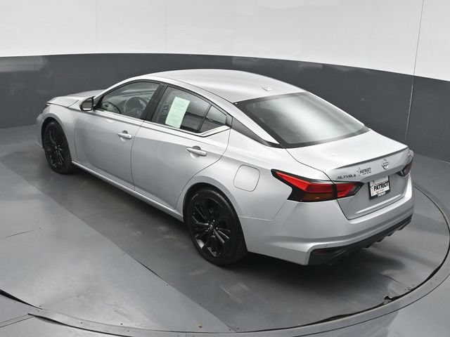Used 2023 Nissan Altima 2.5 SR FWD image 45
