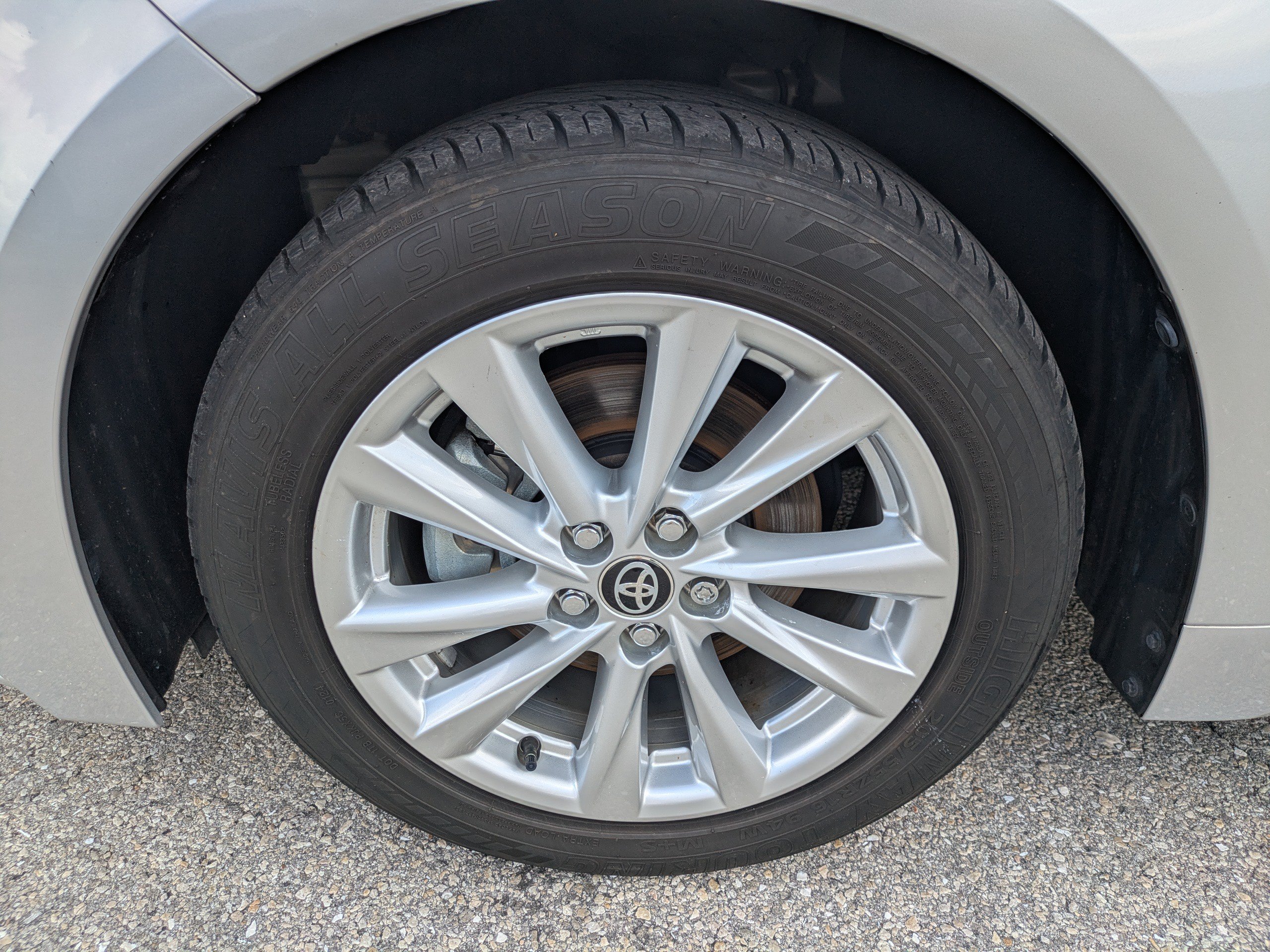 Used 2024 Toyota Corolla XLE FWD image 11