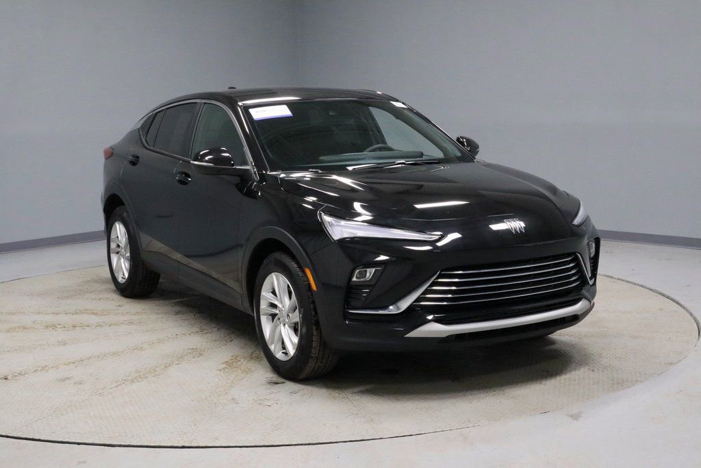 Used 2025 Buick Envista Preferred w/ Convenience II Package